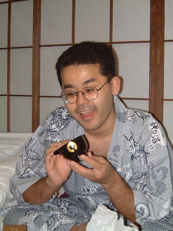 戦利品を前にうはうは