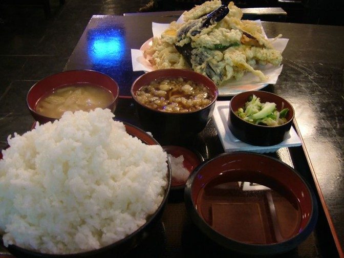 天ぷら定食大盛全体図