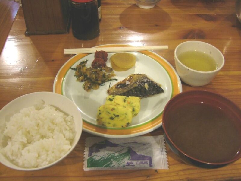 五竜山荘の朝ご飯
