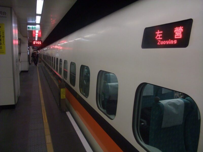台灣高速鐵路700T型