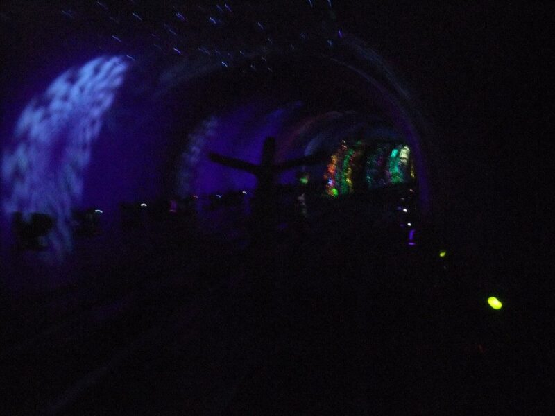 地下トンネル2