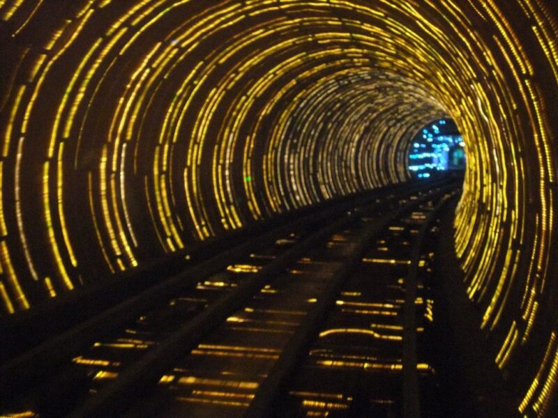 地下トンネル4