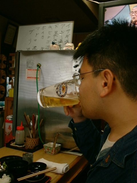 昼から生ビール