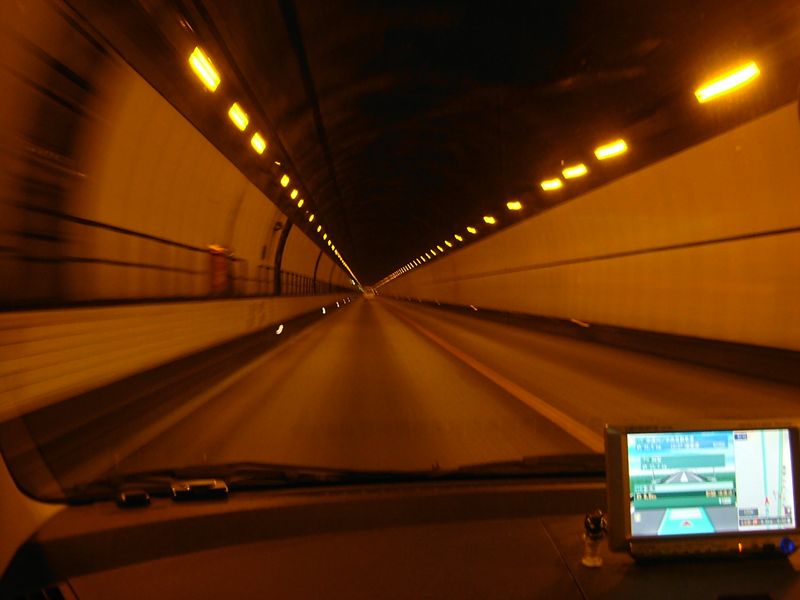 恵那山トンネルの中