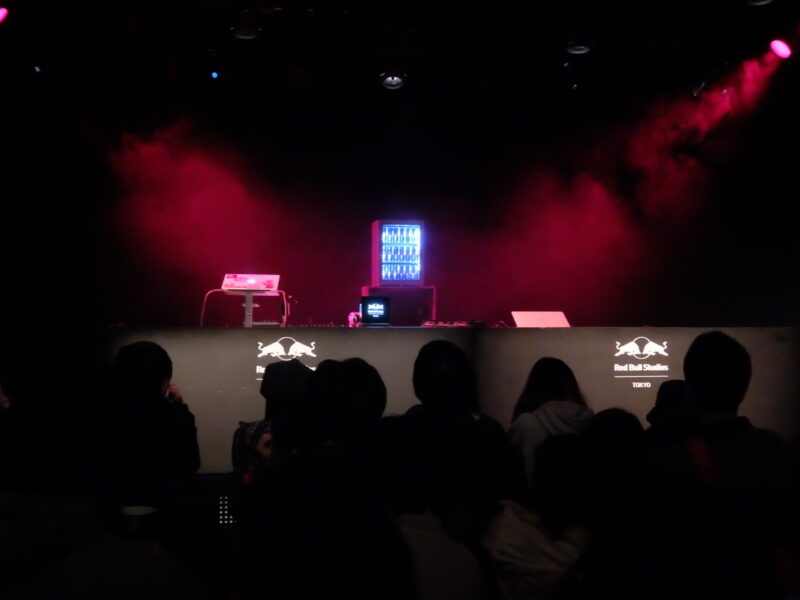 Red Bull Studios Tokyo × NATIVE INSTRUMENTS present LIVE DE DE MOUSE + Chip Tanaka