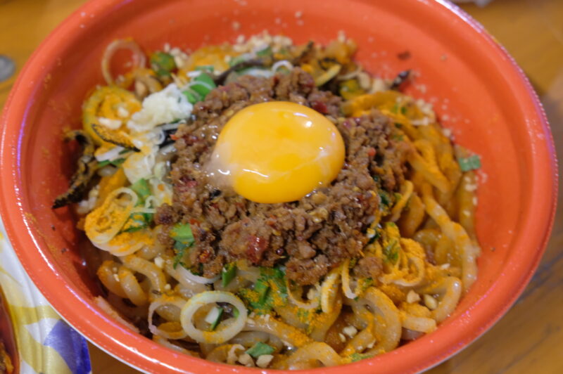 麺屋まぜはる 四川風まぜそば パクチー付き 激辛